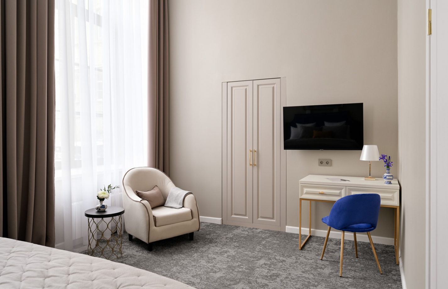 Джуниор Сьют