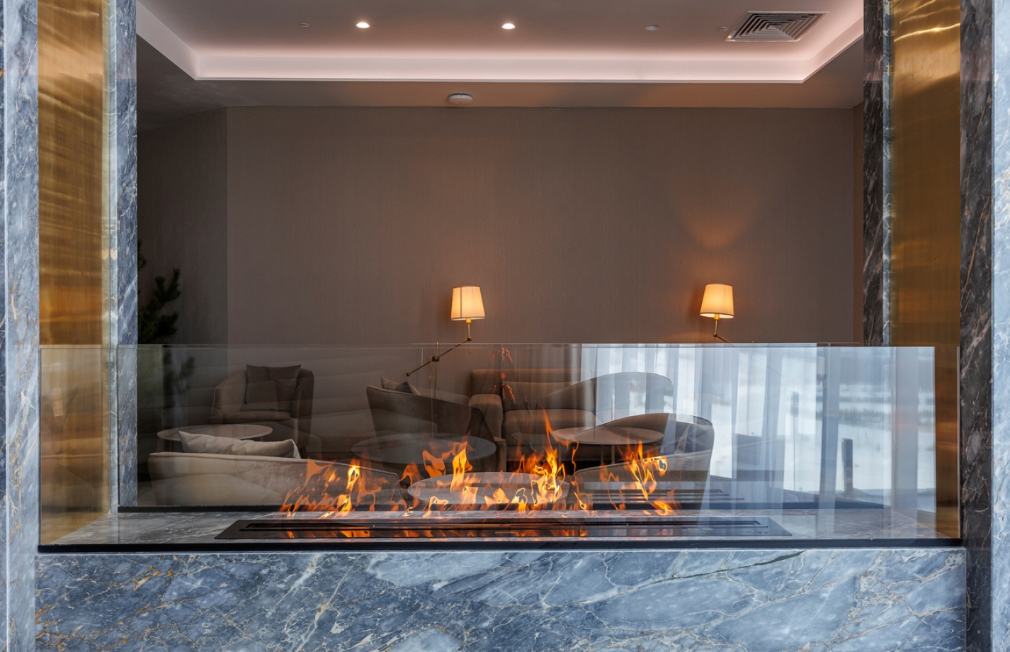 Lobby bar
