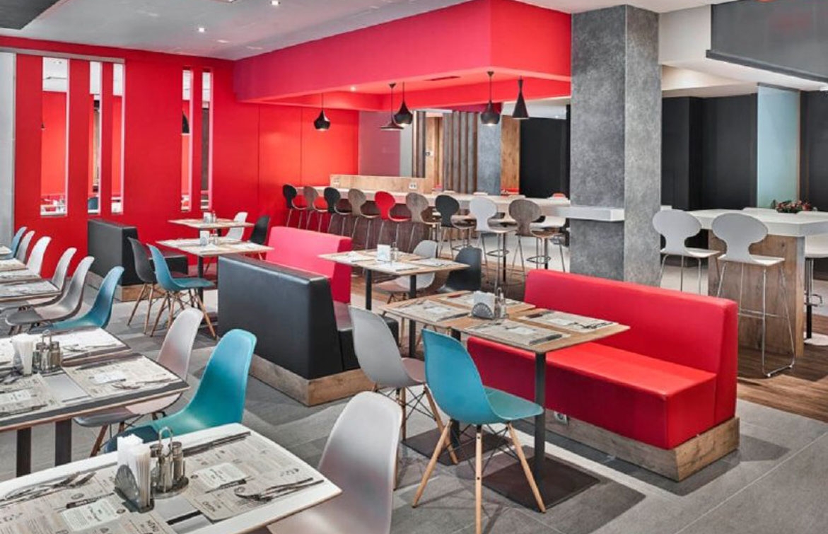 Ресторан ibis Kitchen и летняя терраса