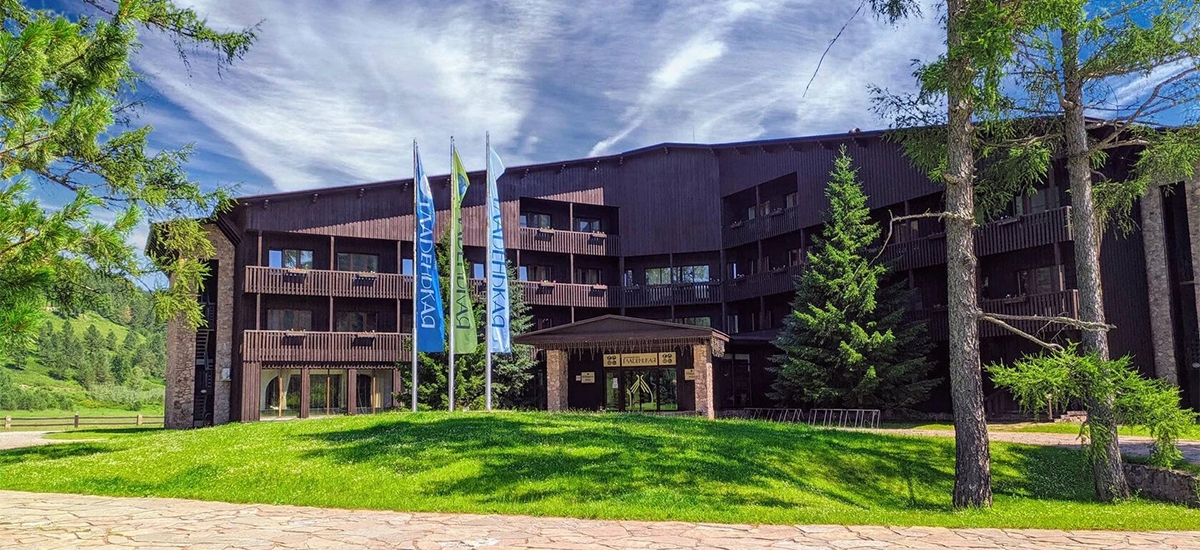 Загородный отель «Гладенькая» 