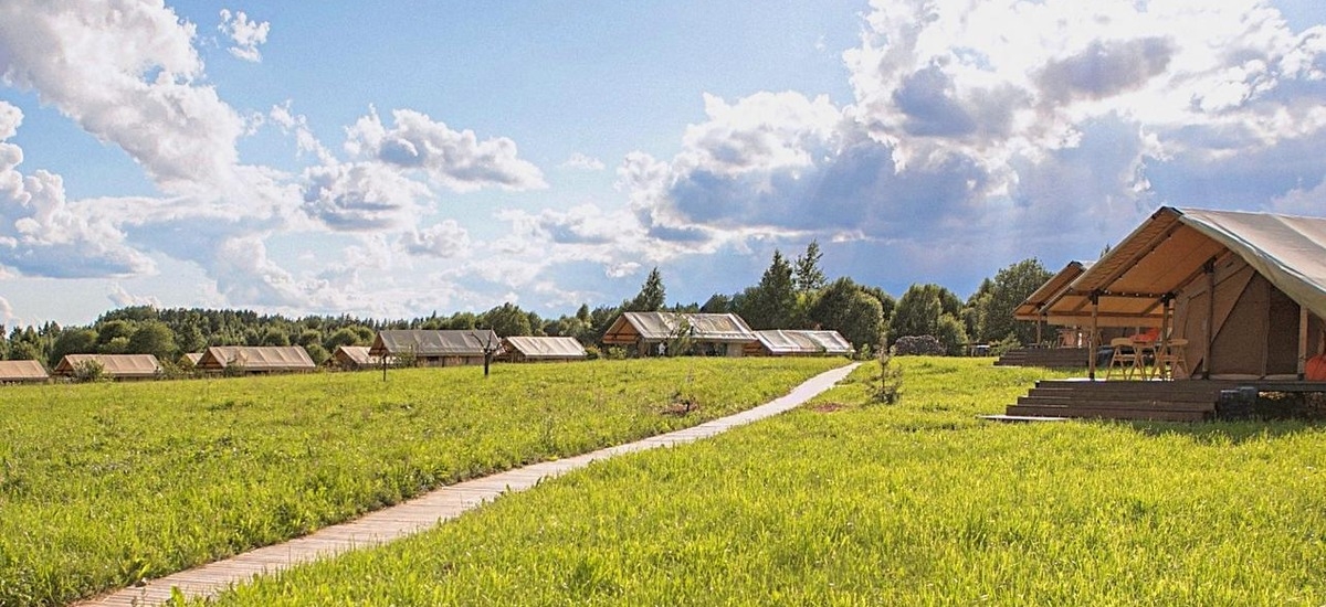 Глэмпинг «НОСОРОГИ»