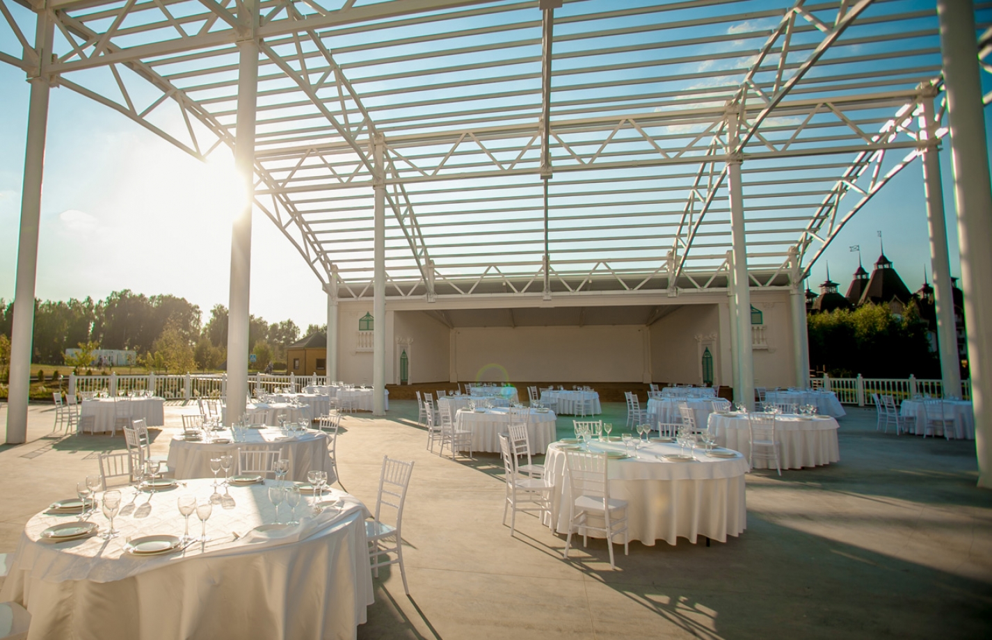 Летняя галерея