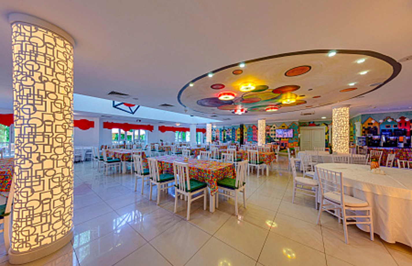 Ресторан «Кандинский» 