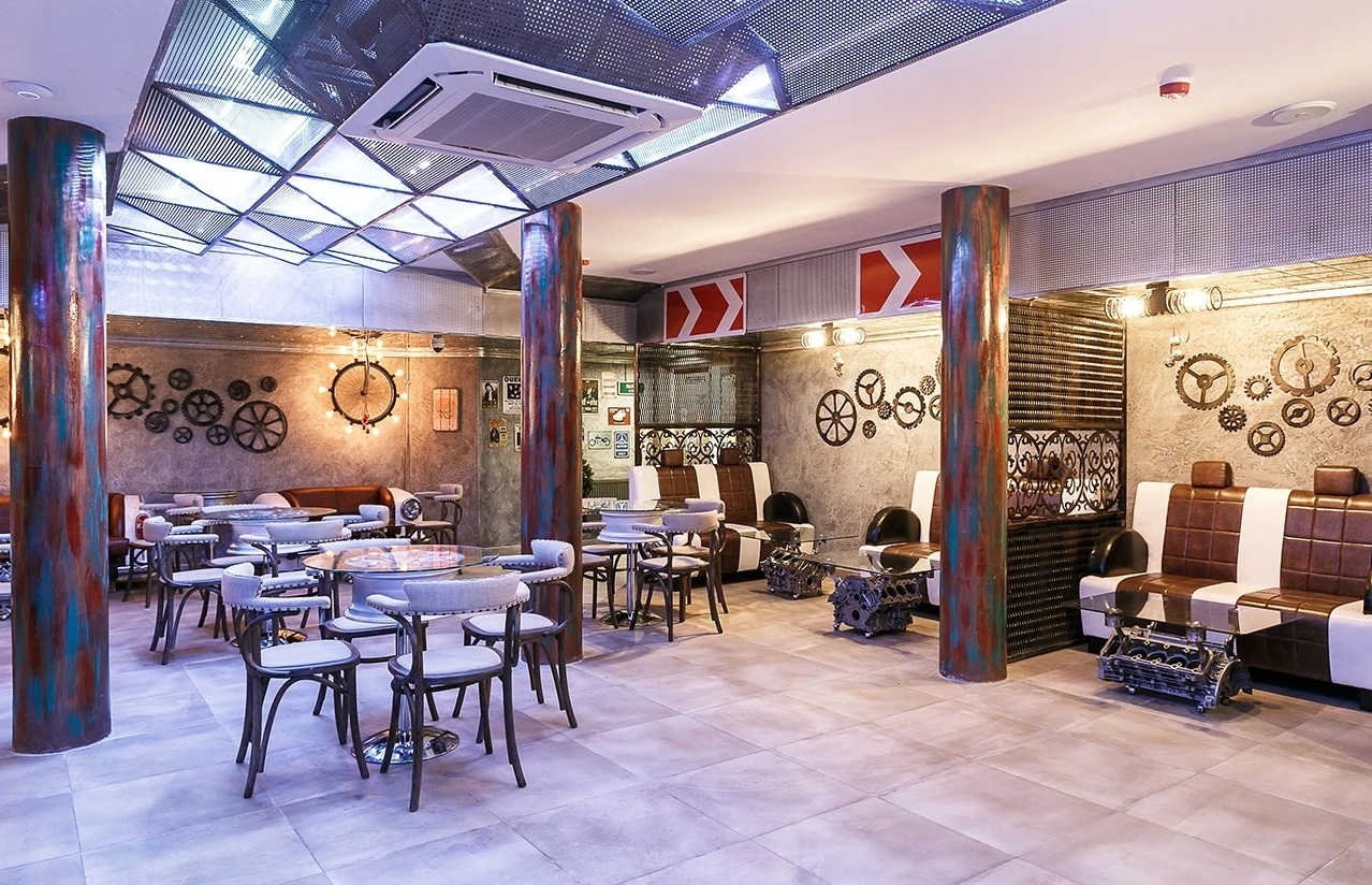 Караоке-бар «Гараж»