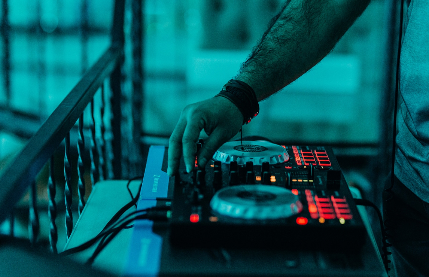 НОЧНОЙ КЛУБ