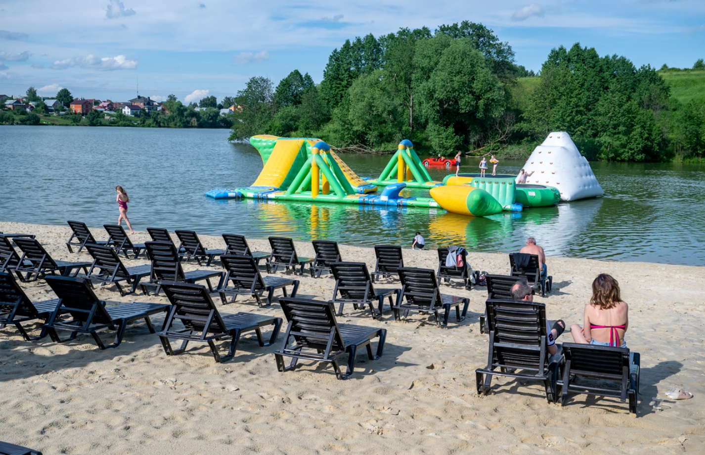 ПЛЯЖ С АКВАПАРКОМ 