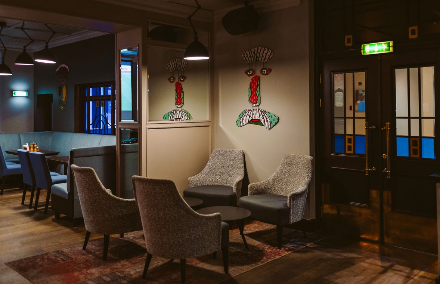 Паб «8 линия» 